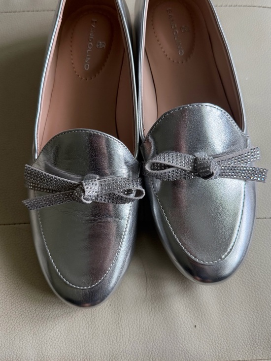 Bandolino Shoes - Bandolino silver Metallic Bow Loafers for Women